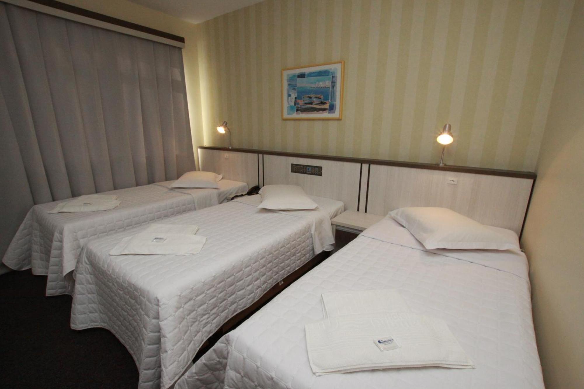 Hotel Blumenau - Balneário Camboriú Værelse billede